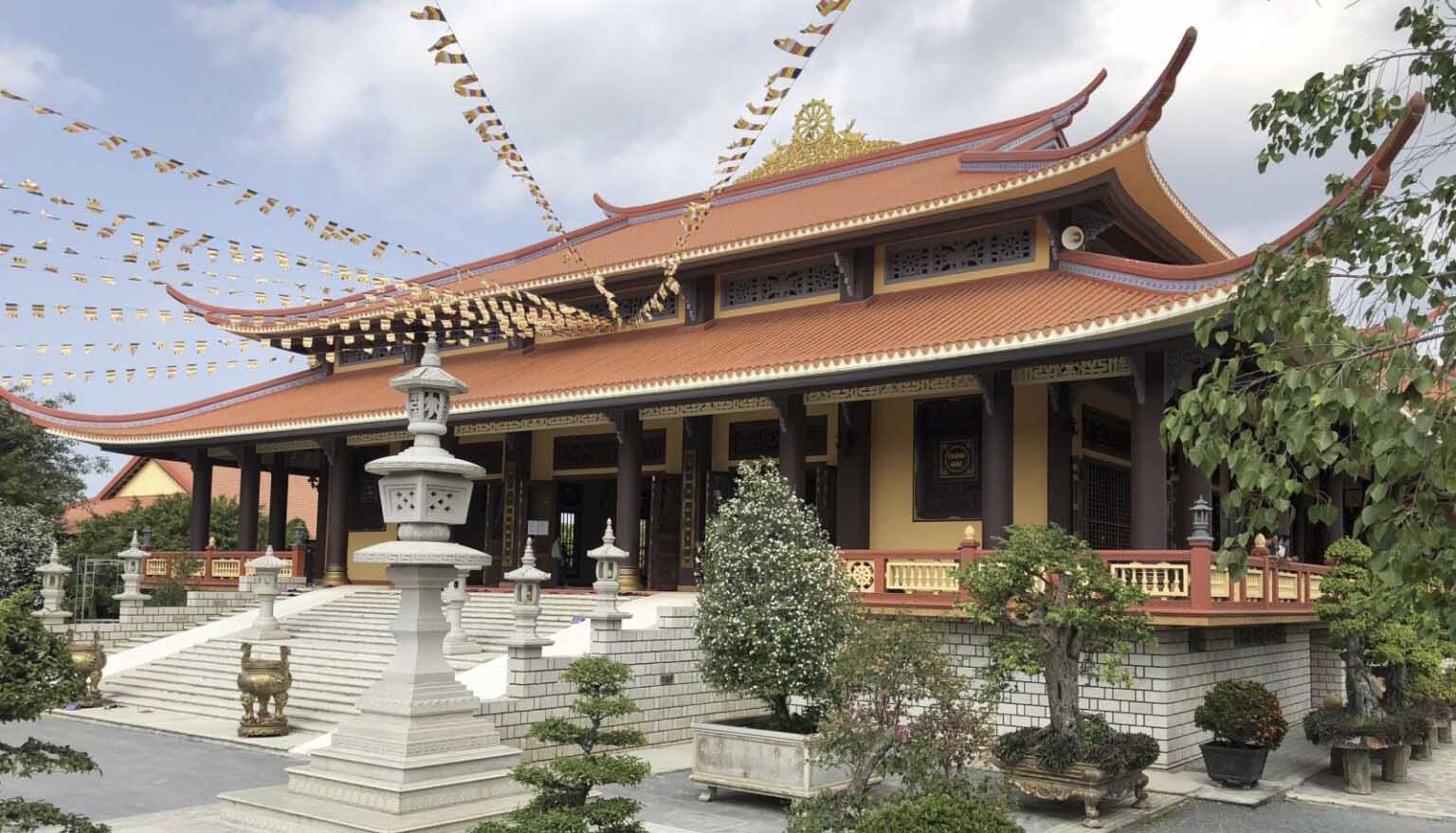 chùa đà lạt nổi tiếng - thiện viện trúc lâm